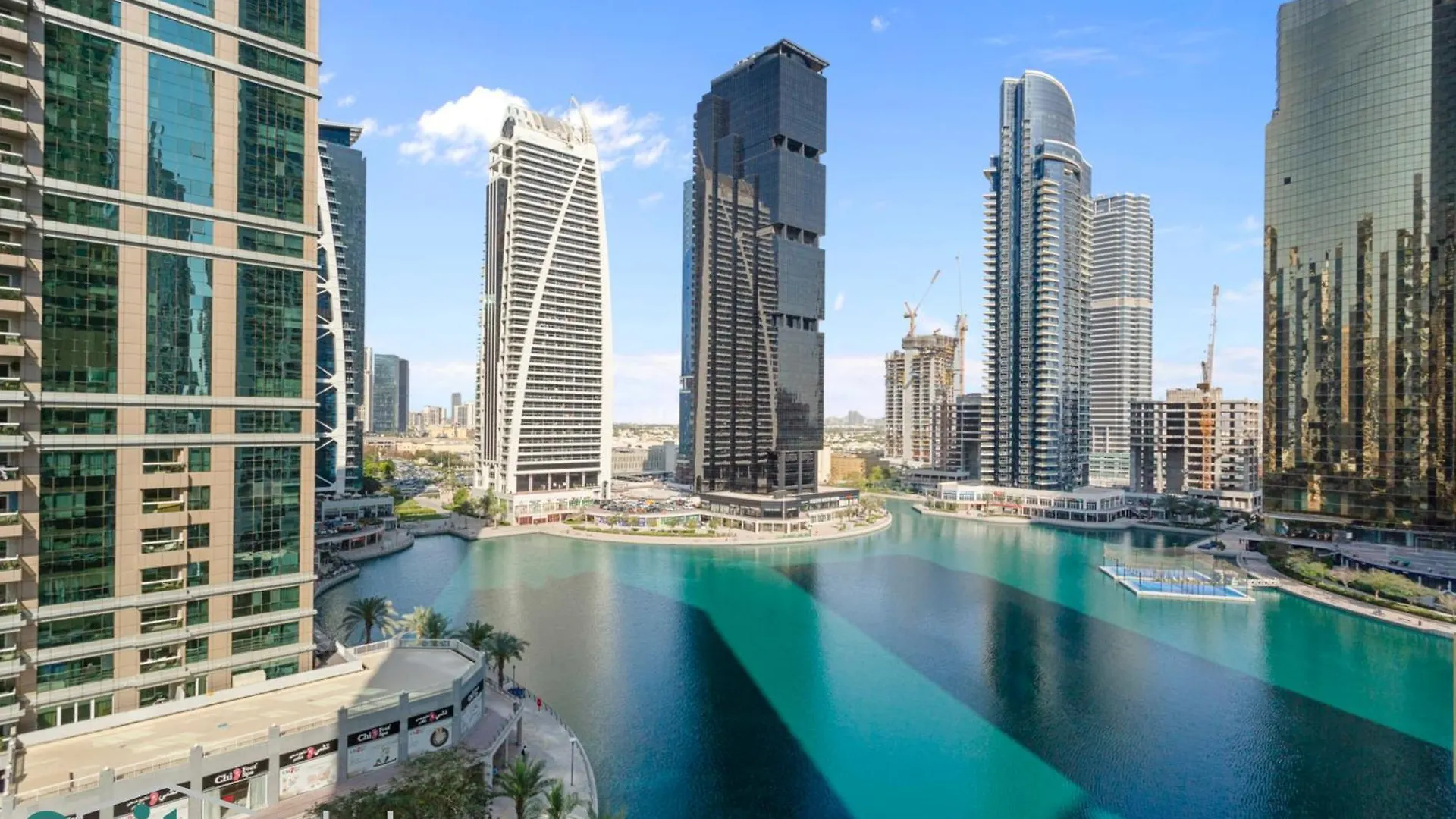 Apartment Stylish 1 Bedroom Near Metro Station In Jlt Dubai