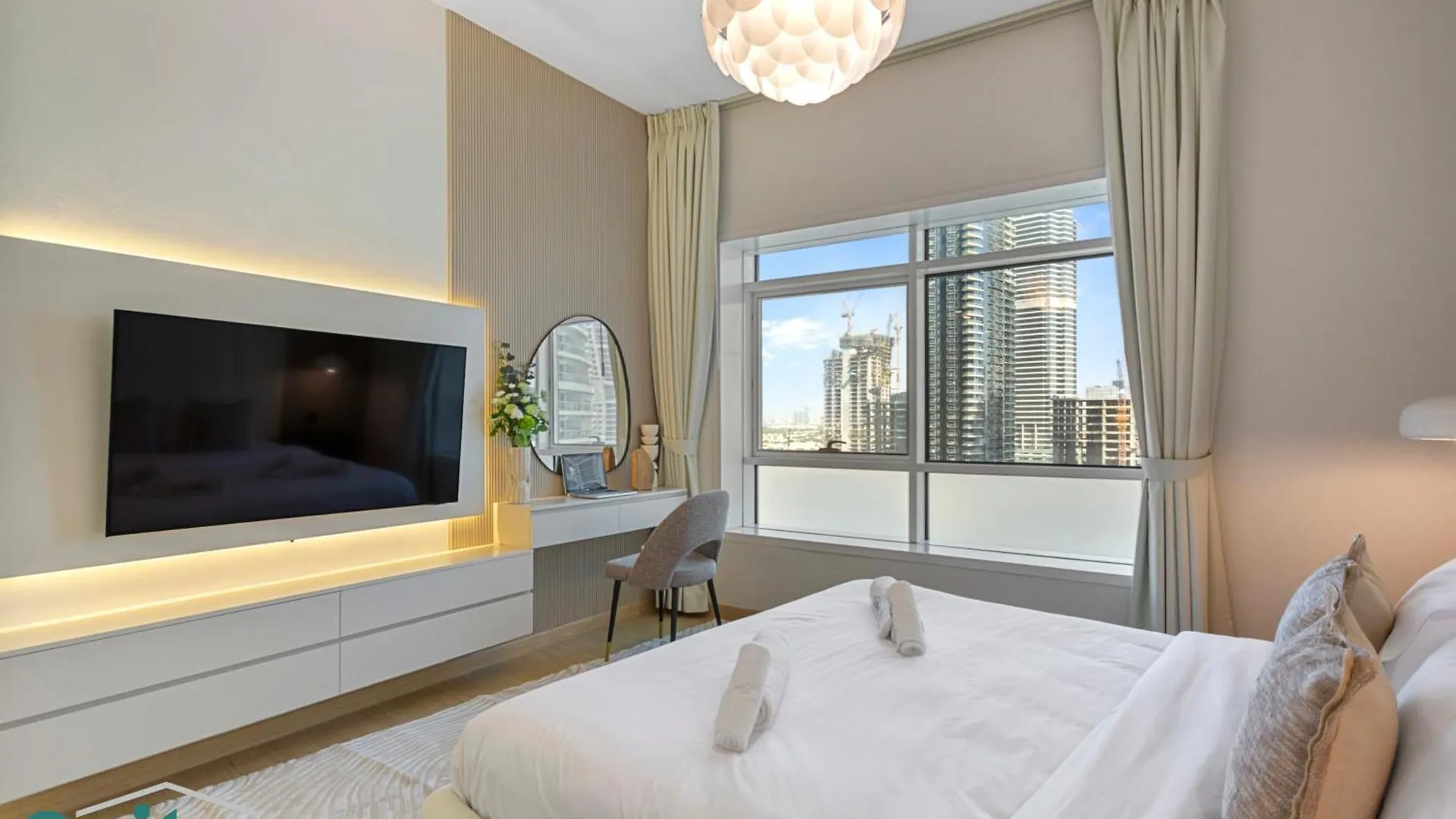 Stylish 1 Bedroom Near Metro Station In Jlt Dubai 0*,