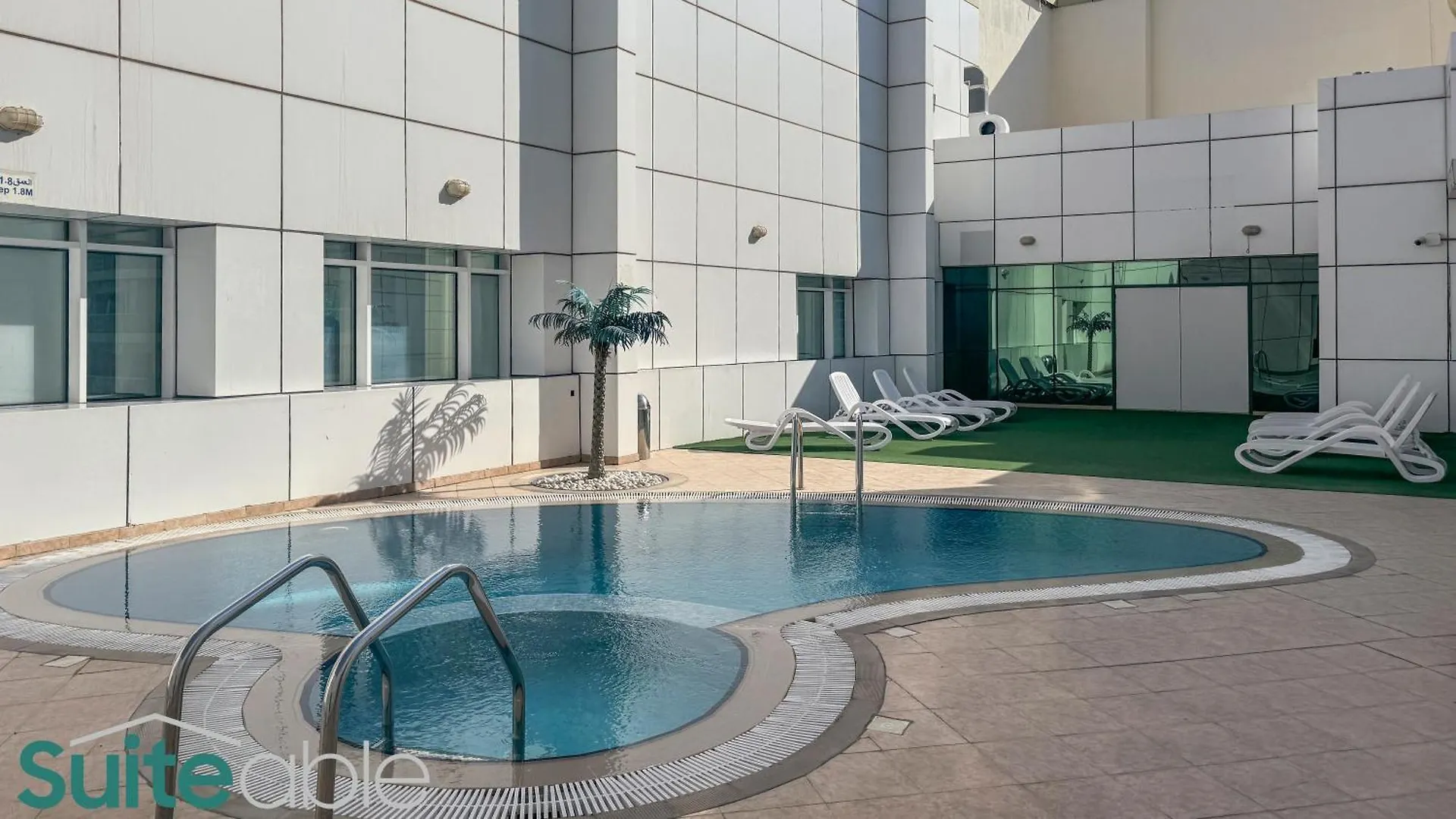Apartment Stylish 1 Bedroom Near Metro Station In Jlt Dubai