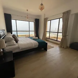 Apartment Luxury Jumeirah Sea View, Dubai