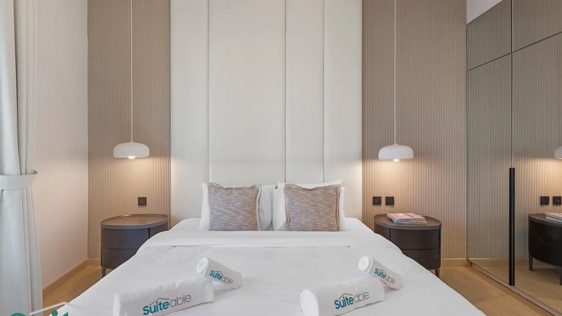 Stylish 1 Bedroom Near Metro Station In Jlt Dubai